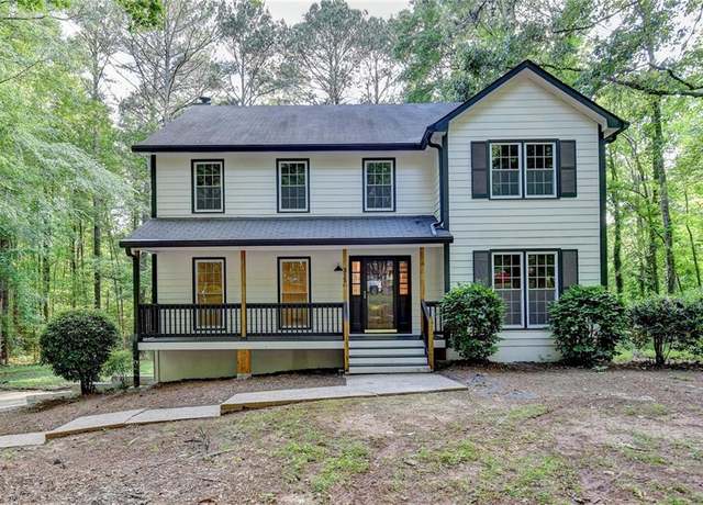 Property at 315 N Fayette Dr, Fayetteville, GA 30214, 4 beds, 2.5 baths
