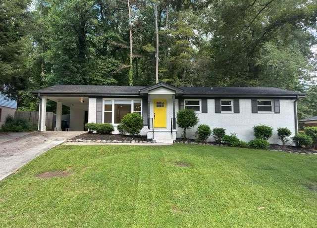 Property at 4396 Greenleaf Cir, Atlanta, GA 30331, 3 beds, 2 baths
