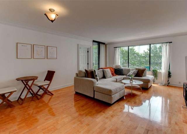 Property at 3481 Lakeside Dr NE #902, Atlanta, GA 30326, 2 beds, 2 baths