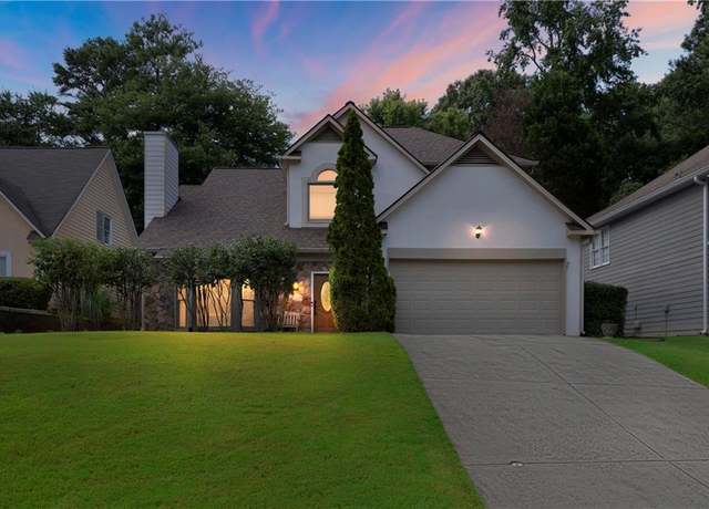 Property at 110 River Terrace Pt, Roswell, GA 30076, 3 beds, 2.5 baths