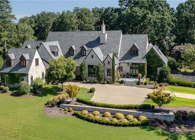 Property at 560 Lost River Bnd, Milton, GA 30004, 6 beds, 9 baths