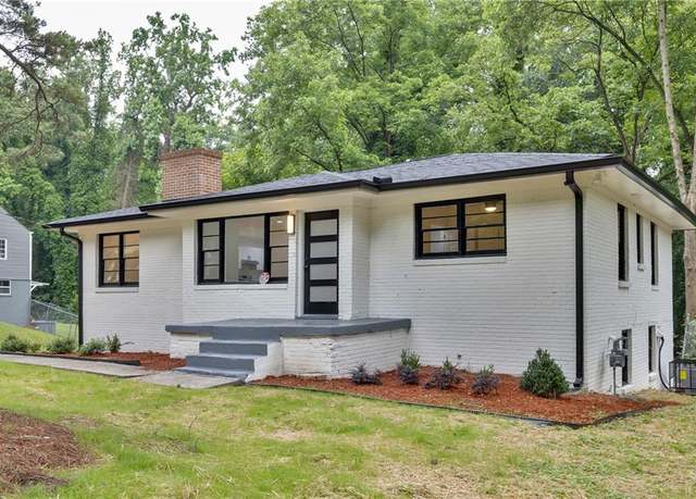 Property at 450 Collier Ridge Dr NW, Atlanta, GA 30318, 3 beds, 3 baths