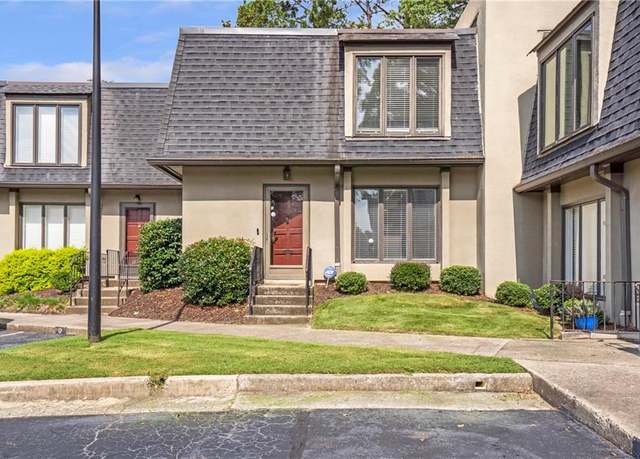 Property at 17 Ivy Gates NE, Atlanta, GA 30342, 2 beds, 2.5 baths
