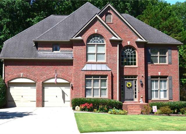 Property at 3930 Regal Oaks Dr, Suwanee, GA 30024, 5 beds, 4 baths