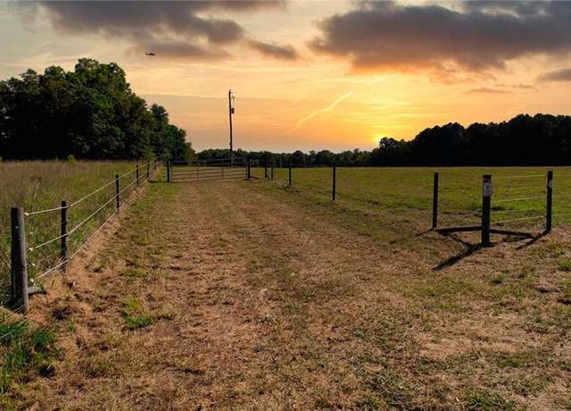 Property at 2911 Sandy Creek Rd, Madison, GA 30650