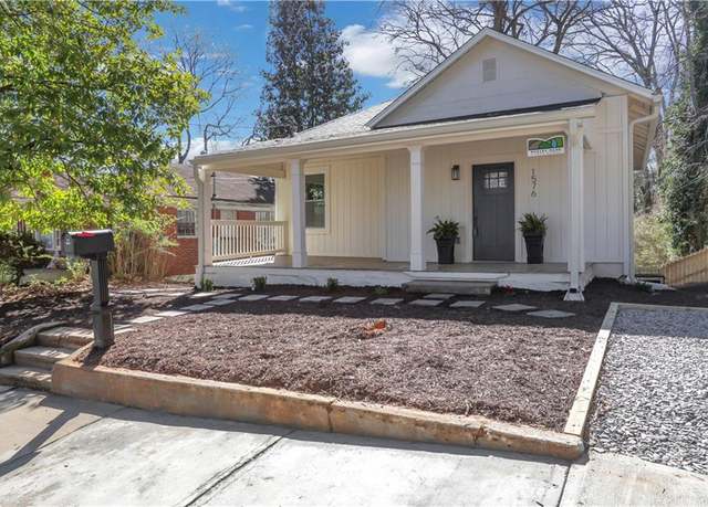 Property at 1576 Elixir Ave SW, Atlanta, GA 30314, 3 beds, 2 baths