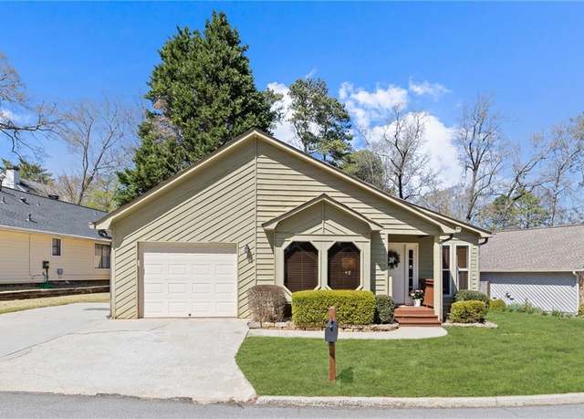 Property at 4062 Wildflower Ln, Tucker, GA 30084, 2 beds, 2 baths