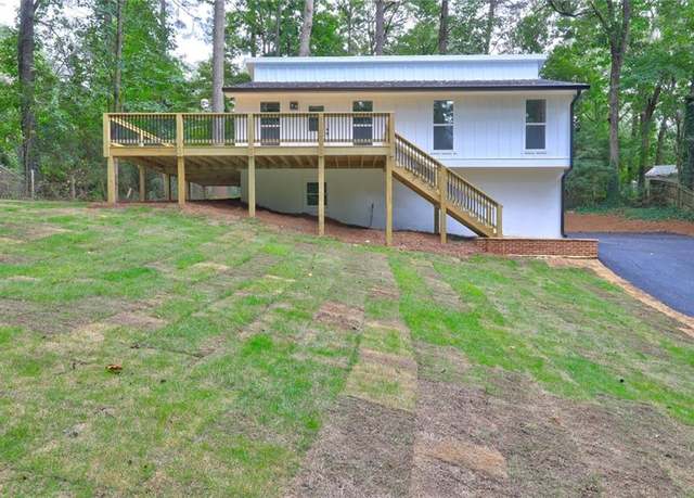 Property at 4190 Heather Way, Cumming, GA 30041, 4 beds, 2 baths