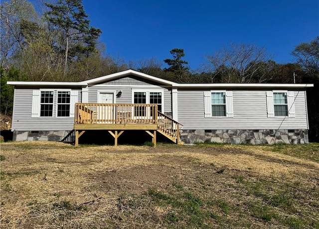 Property at 967 Atlanta Hwy, Rockmart, GA 30153, 3 beds, 2 baths