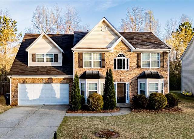 Property at 4033 Roxberry Hill Ln, Buford, GA 30518, 4 beds, 2.5 baths