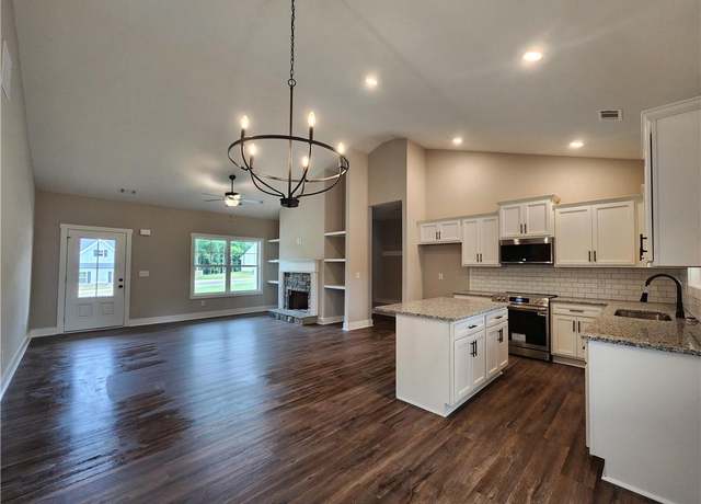 Property at 476 Benson Meadows Dr, Dallas, GA 30157, 3 beds, 2.5 baths