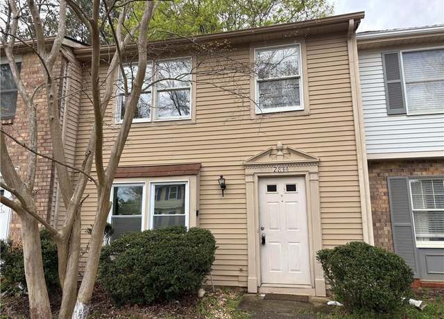 Property at 2834 Royal Path Ct, Decatur, GA 30030, 3 beds, 1.5 baths