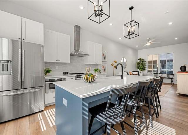 Property at 720 Perch Pl, Atlanta, GA 30312, 2 beds, 2 baths