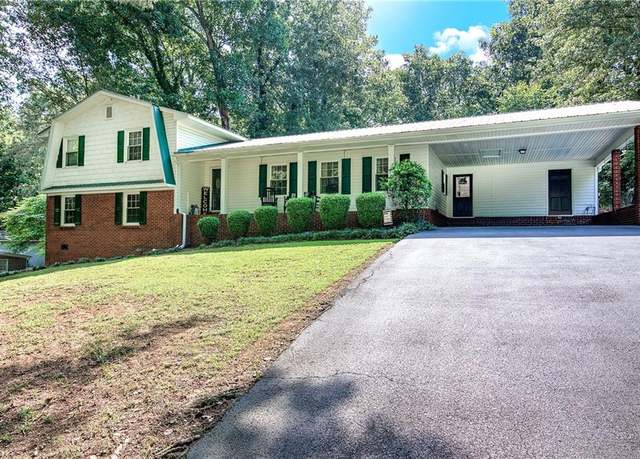 Property at 107 Garden Hill Dr, Calhoun, GA 30701, 4 beds, 3 baths