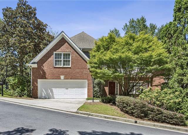 Property at 119 Brookview Cir, Atlanta, GA 30339, 4 beds, 3.5 baths