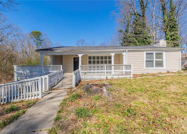 Property at 940 Blair Bridge Rd, Austell, GA 30168, 3 beds, 2 baths