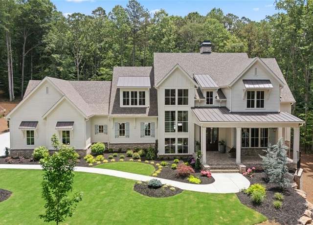 Property at 1084 Wrights Mill Rd, Canton, GA 30115, 5 beds, 5.5 baths
