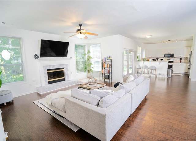 Property at 1991 Westover Ln NW, Kennesaw, GA 30152, 4 beds, 2.5 baths