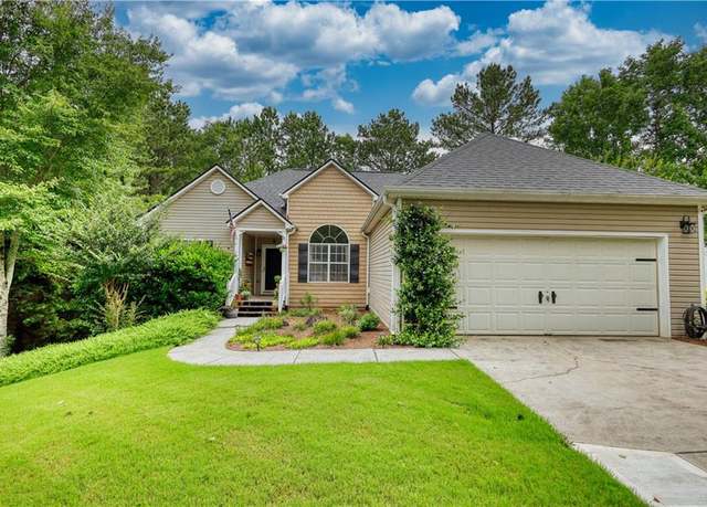 Property at 1248 Rockview Ct, Loganville, GA 30052, 5 beds, 3 baths