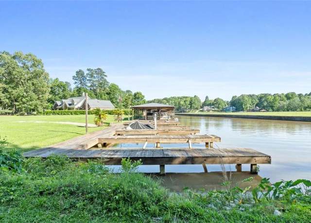 Property at 2237 Walt Stephens Rd, Jonesboro, GA 30236, 3 beds, 1.5 baths