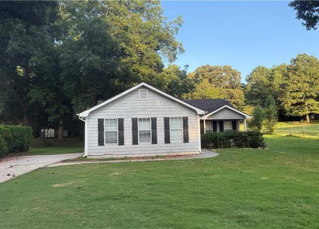Property at 65 Belmont Trl, Covington, GA 30016, 3 beds, 2 baths