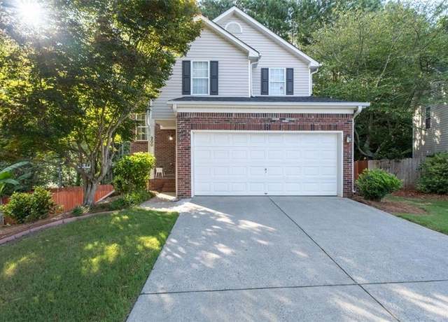 Property at 200 Stoneforest Dr, Woodstock, GA 30189, 3 beds, 2.5 baths