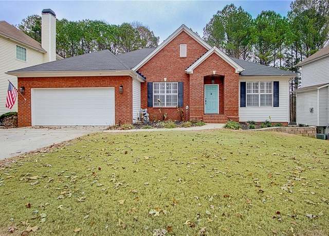 Property at 46 Fairway Dr, Newnan, GA 30265, 5 beds, 4 baths