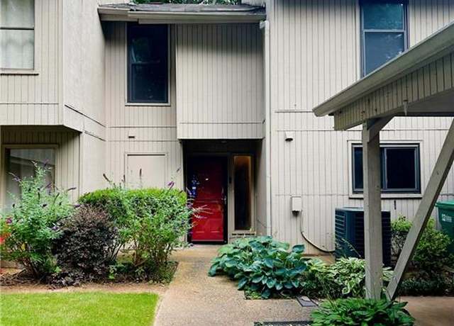 Property at 6220 Brookwood Rd, Peachtree Corners, GA 30092, 3 beds, 2.5 baths