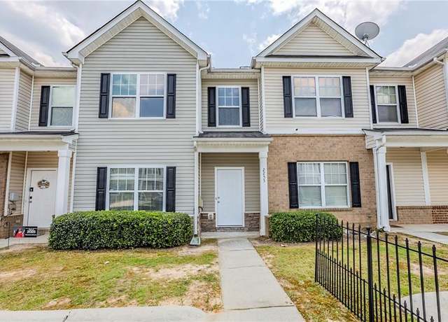 Property at 2255 Bigwood Trl, Atlanta, GA 30349, 2 beds, 2.5 baths