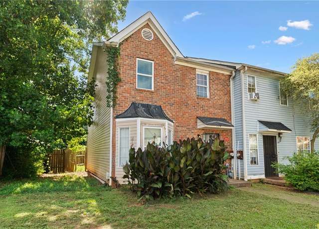 Property at 774 Crestside Ct, Austell, GA 30168, 3 beds, 2.5 baths