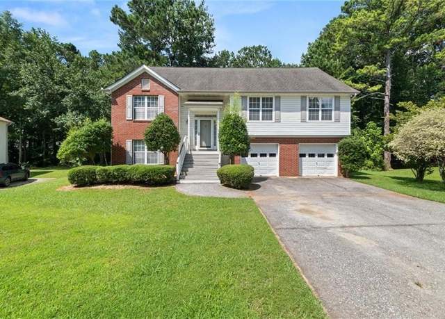 Property at 3996 Lindley Dr, Powder Springs, GA 30127, 4 beds, 3 baths