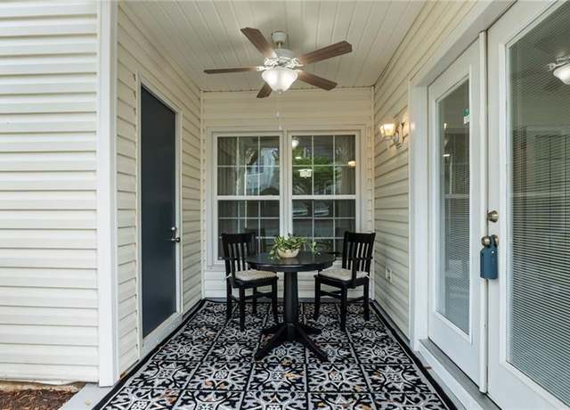 Property at 1017 Cannongate Xing SW, Marietta, GA 30064, 2 beds, 2 baths