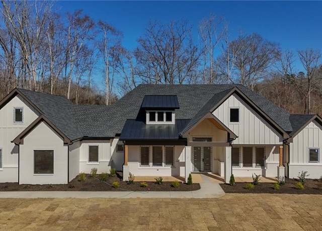 Property at 938 Creek Nation Rd, Jefferson, GA 30549, 5 beds, 6 baths