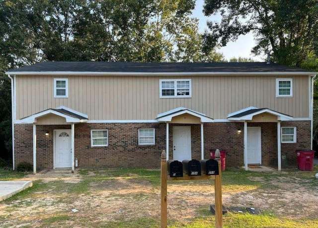 Property at 390 Cowan St, Macon, GA 31217, 7 beds, 3 baths
