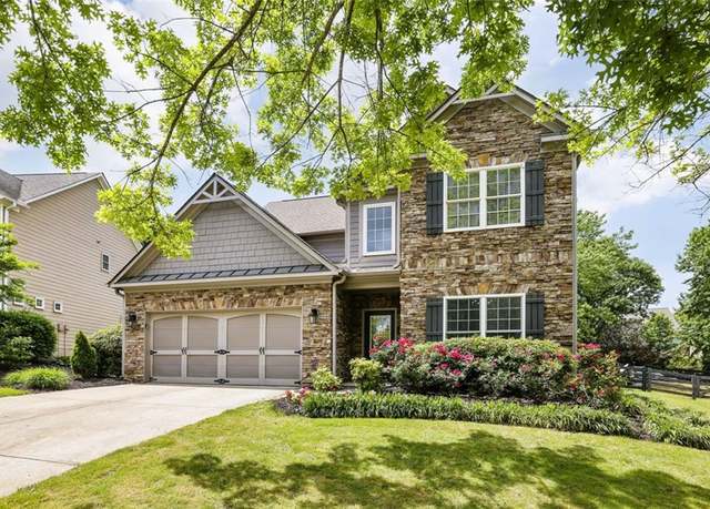 Property at 7712 Soaring Eagle Dr, Flowery Branch, GA 30542, 4 beds, 2.5 baths