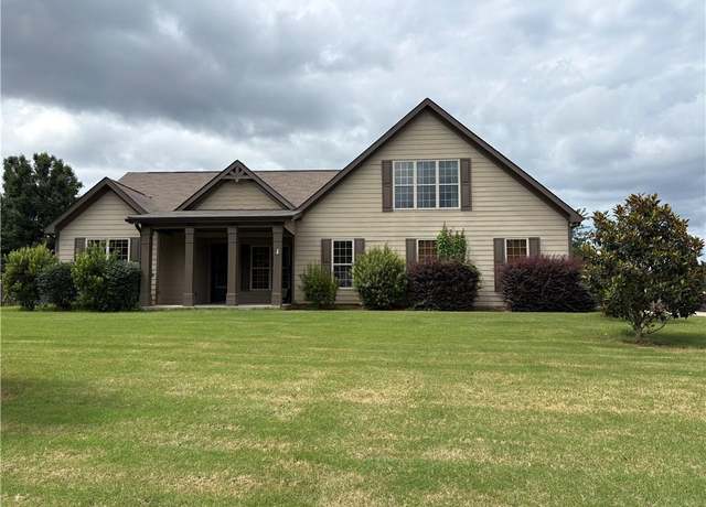 Property at 309 Ron Dr, Bethlehem, GA 30620, 4 beds, 3 baths