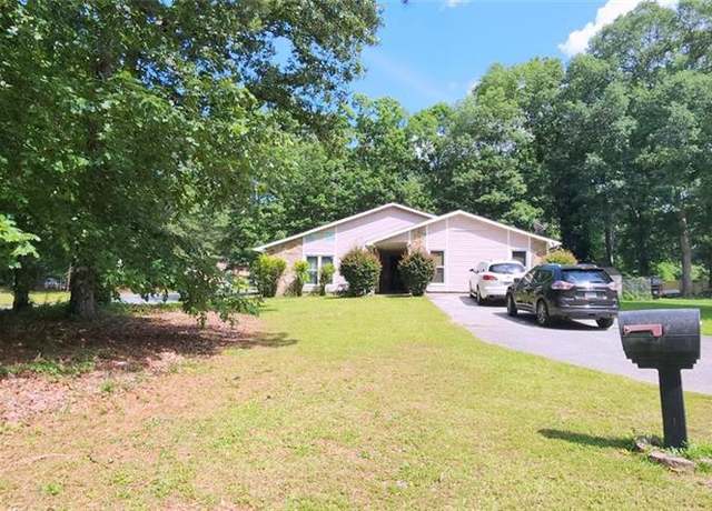 Property at 200 Fox Hall Court Ct, South Fulton, GA 30349, 4 beds, 2 baths