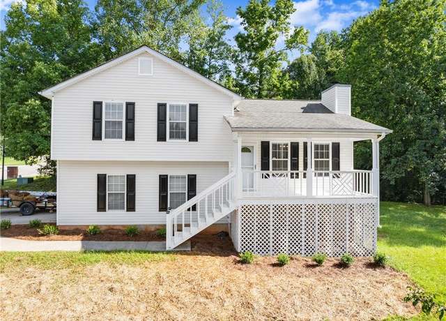 Property at 3966 Rock Haven Dr, Flowery Branch, GA 30542, 3 beds, 2 baths