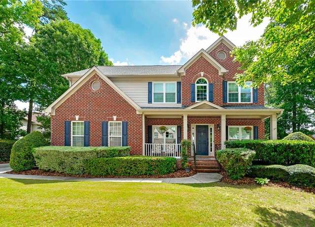 Property at 1120 Bagwell Dr, Kennesaw, GA 30152, 4 beds, 3.5 baths