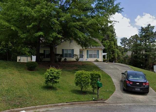 Property at 274 Griffith St, Winder, GA 30680, 3 beds, 2 baths