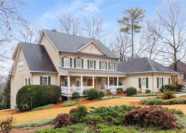 Property at 2290 Spencers Way, Stone Mountain, GA 30087, 5 beds, 3.5 baths