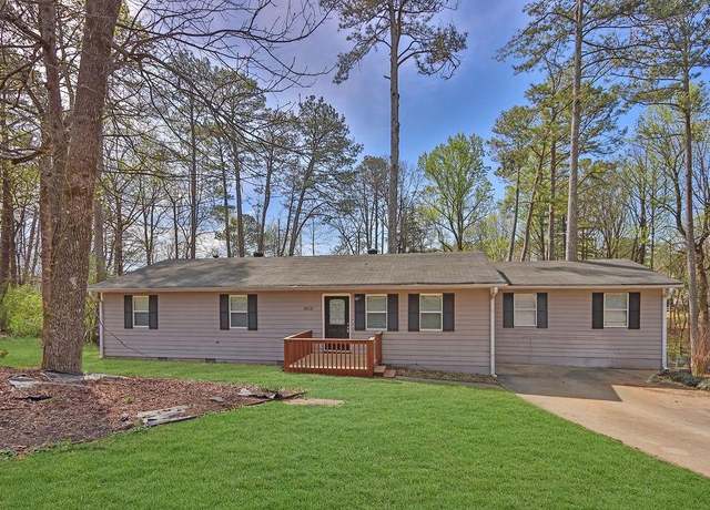 Property at 3618 Mansfield Ln, Snellville, GA 30039, 3 beds, 2 baths