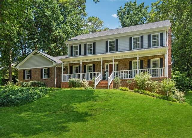 Property at 3835 Thornhill Dr SW, Lilburn, GA 30047, 4 beds, 2.5 baths