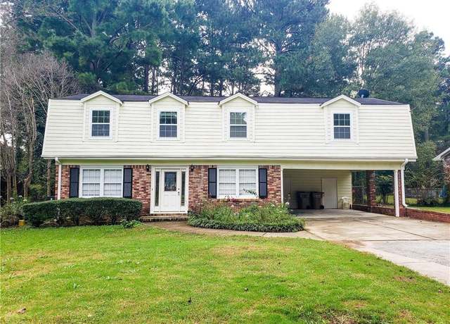 Property at 747 Sherwood Dr, Jonesboro, GA 30236, 8 beds, 2 baths