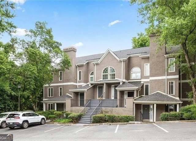 Property at 24 Saint Claire Ln, Atlanta, GA 30324, 3 beds, 2 baths