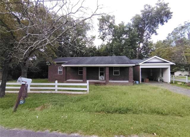 Property at 151 N 7th St, Cochran, GA 31014, 4 beds, 3 baths