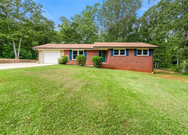Property at 2921 Hill Cir, Dacula, GA 30019, 4 beds, 2.5 baths