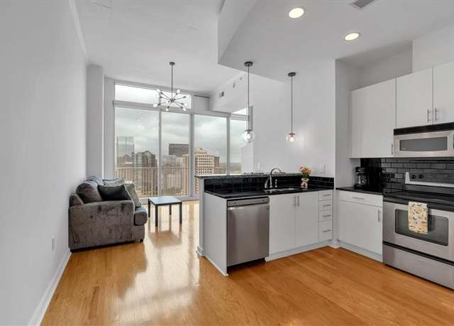 Property at 860 Peachtree St NE #2815, Atlanta, GA 30308, 1 bed, 1 bath