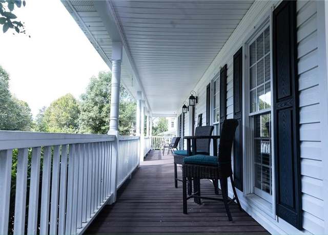 Property at 295 Whitby Dr, Douglasville, GA 30134, 3 beds, 2.5 baths
