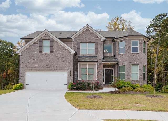 Property at 4203 Shandi Cv, Hoschton, GA 30548, 5 beds, 3 baths